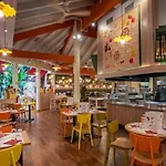 Center Parcs Les Bois Francs 3* Вернёй-сюр-Авр