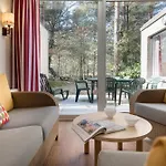 Center Parcs Les Bois Francs 3*