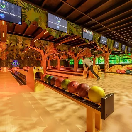 Center Parcs Les Bois Francs Tatil parkı