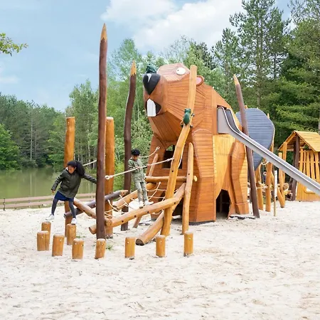 Center Parcs Les Bois Francs 홀리데이파크