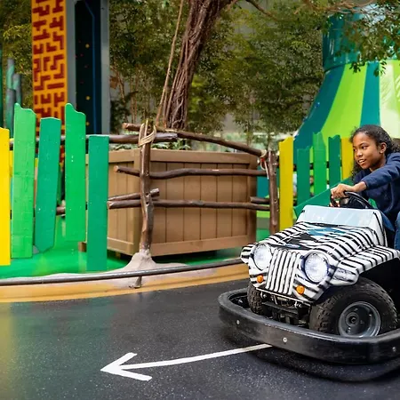 Center Parcs Les Bois Francs 3*