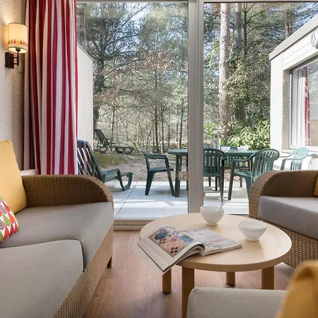 Center Parcs Les Bois Francs 3*