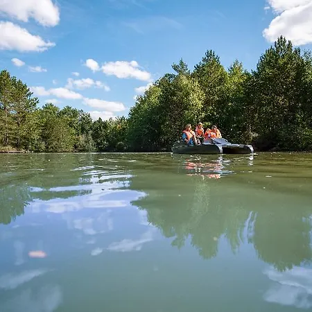 Center Parcs Les Bois Francs 3* ヴェルヌイユ・ダヴル・エ・ディトン