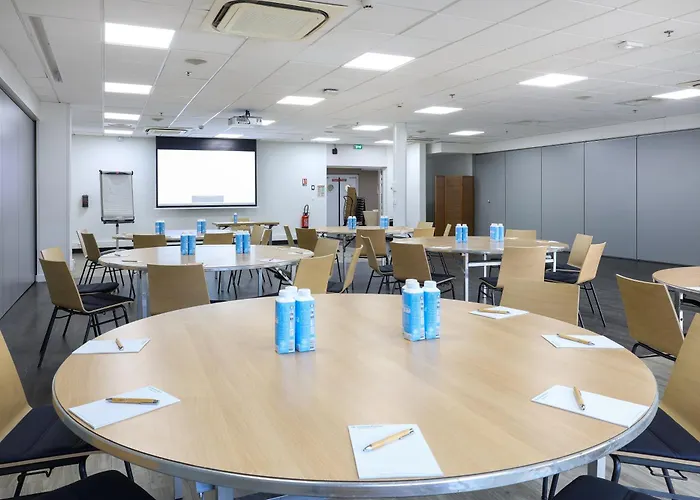 Center Parcs Les Bois Francs 3*